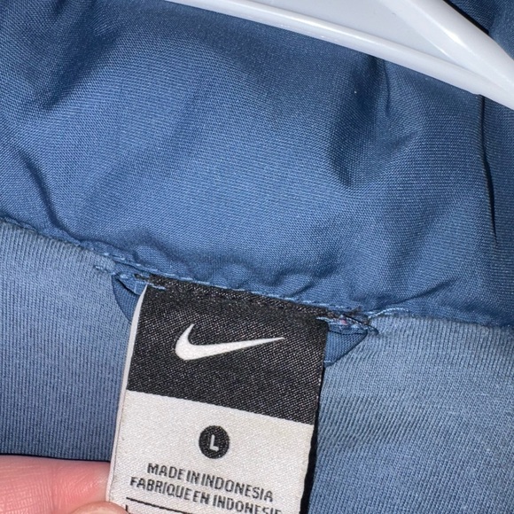 Nike Windbreaker Men’s Large - Picture 4 of 6